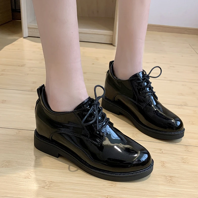 Black Patent Leather Platform Shoes 