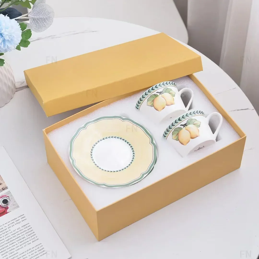 Винтажная иллюстрация в виде дома Западная кухня венчик для стейков китайский