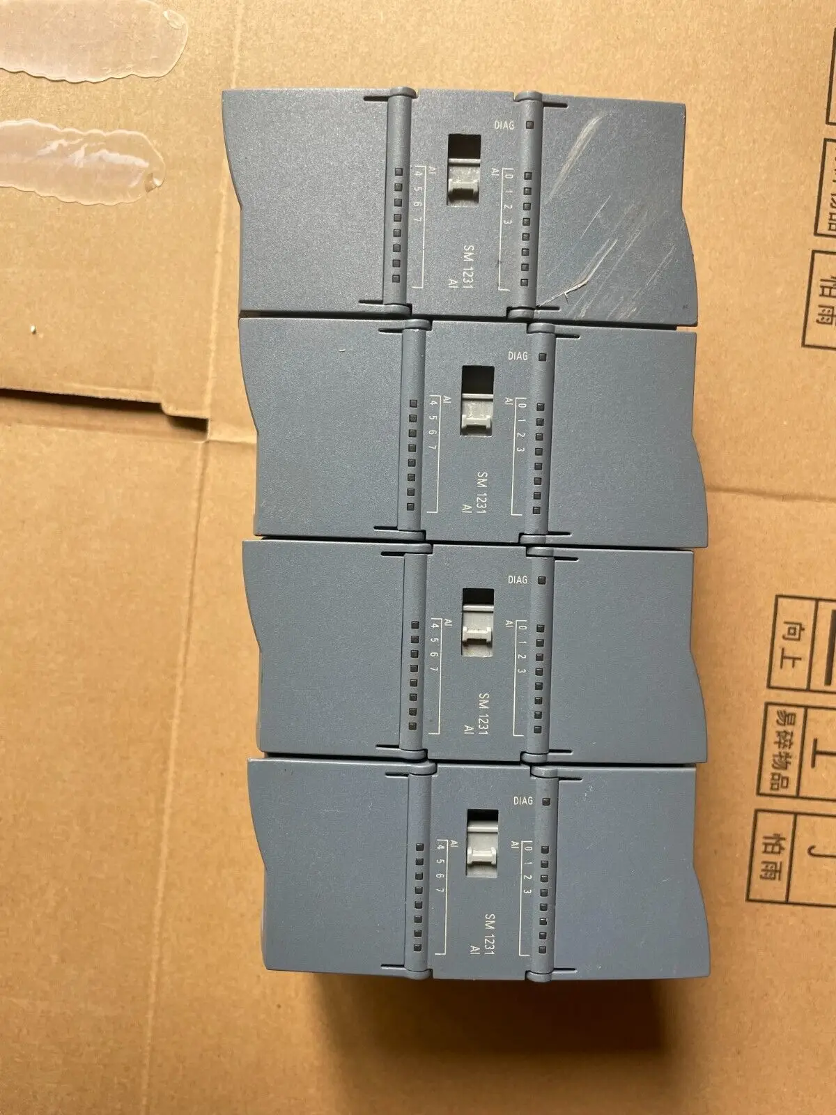 SIMATIC S7-1200 8AI 6ES7231-4HF32-0XB0 6ES7 231-4HF32-0XB0