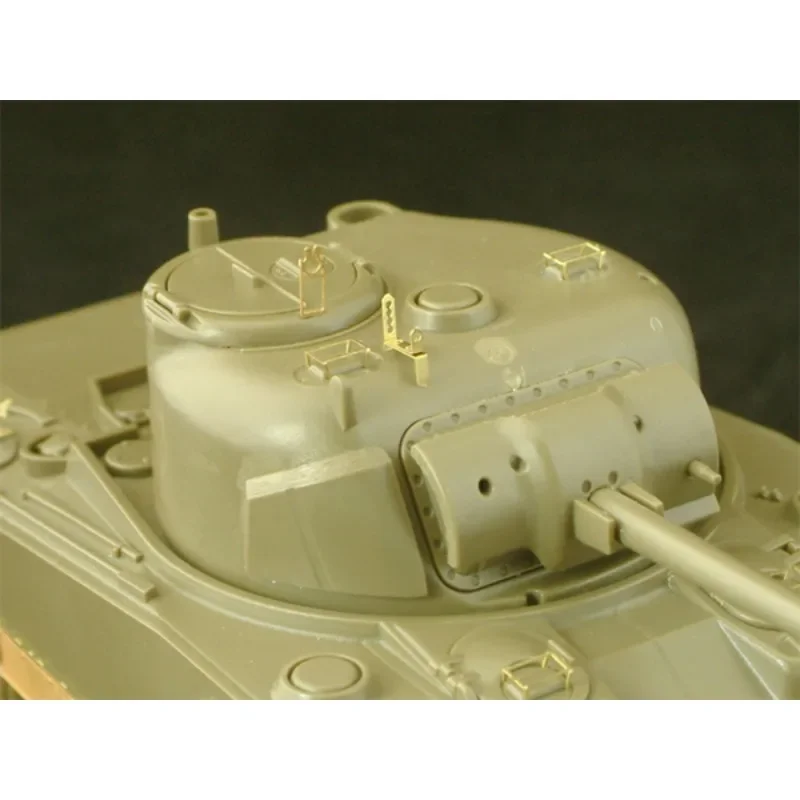 Модель Voyager VPE48006 набор для фотогравировки в масштабе 1/48 M-4 (для Tamiya 32505)