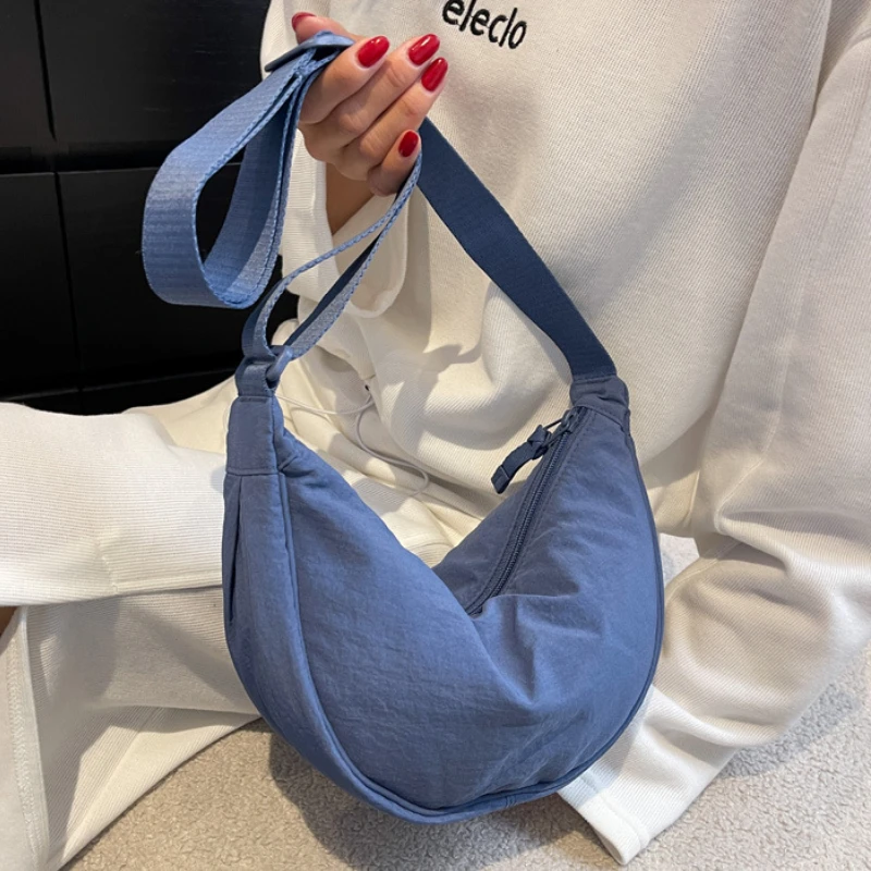 

Повседневная нейлоновая сумка-хобо через плечо для женщин, дизайнерские сумки на плечо, Большая вместительная сумка-тоут, Женская дорожная сумка-шоппер, женские кошельки 2023