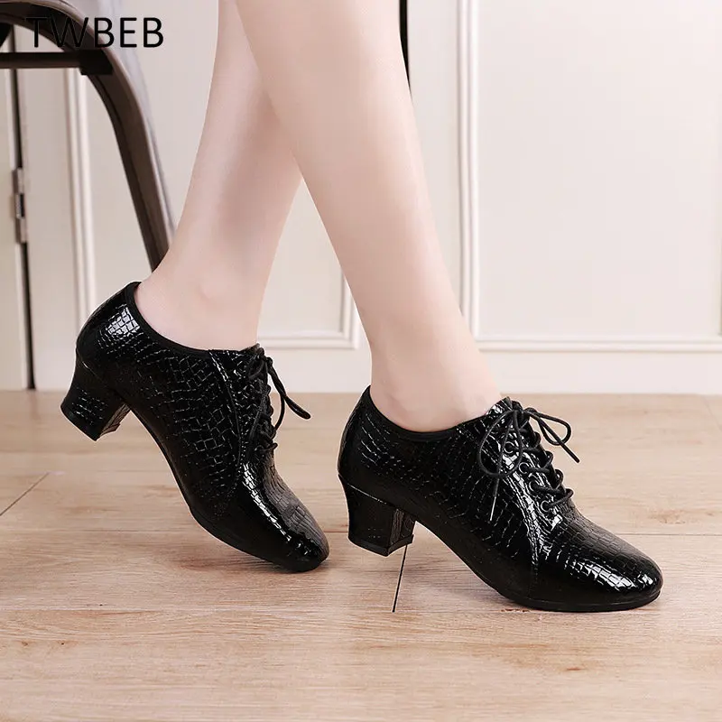 

Fashion Women Latin Dance Shoes Female Head Layer Cowhide Stone Pattern Soft Rubber Sole Bottom Ballad Ballroom Woman Jazz Shoes