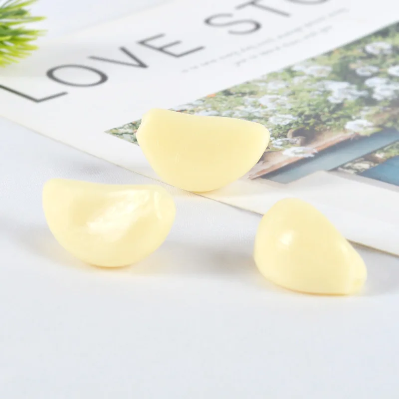 

Simulation PVC Vegetable Garlic Model Artificial Garlic Cloves Food Toy Ornaments Food Photography Props Fake Garlic