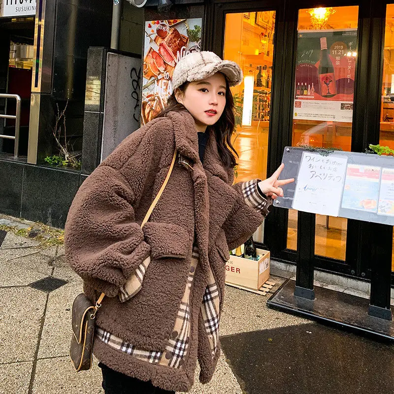 Womens Winter Clothing Jackets Lamb Wool Coat Super Hot Coats New Loose Thickened Woolen Overcoat