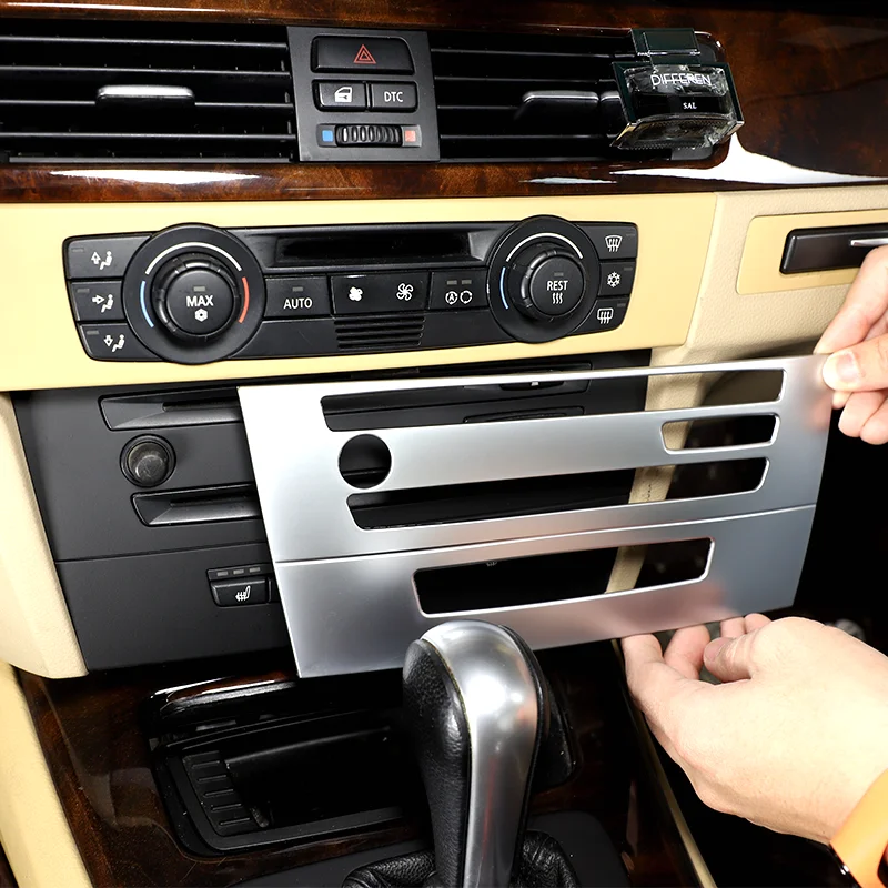 Фото Декоративная рамка для CD-панели 05-12 BMW 3 Series №1