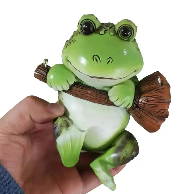 

Frog Statue Garden Decor Frog Resin Figurine Garden Statue Animal Cute Cartoon Holding Lotus Hangings Ornaments Swing Frog For