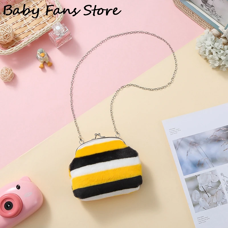 

Girls Party Handbags Rainbow Plush Shoulder Bags Fashion Princess Coin Purse Mini Crossbody Bag Fashion Children Colorful Wallet