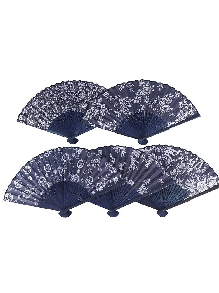 Blue Fabric Hand Fan Wedding Party Favor Gifts 1 Piece Chinese Style Flower Design Folding Fan Pattern Art Craft Ornaments Decor