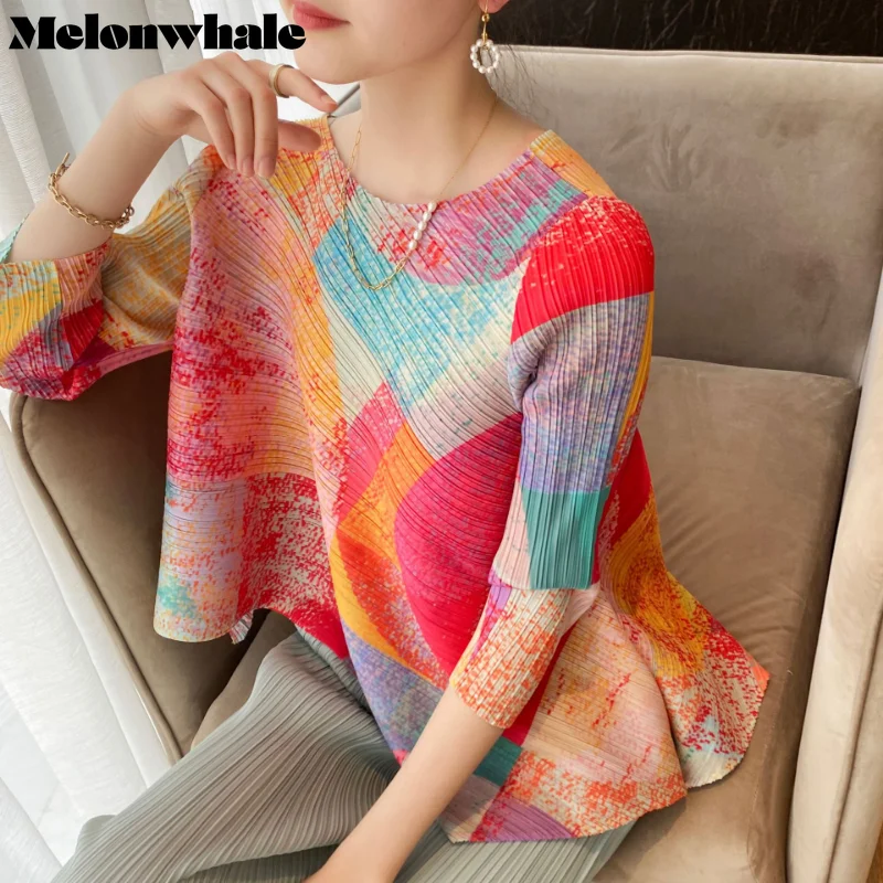 

MelonWhale Irregular Pleated Long Sleeve T-shirts for Women Round Collar Loose Graffiti Print Female Casual Elegant Clothing