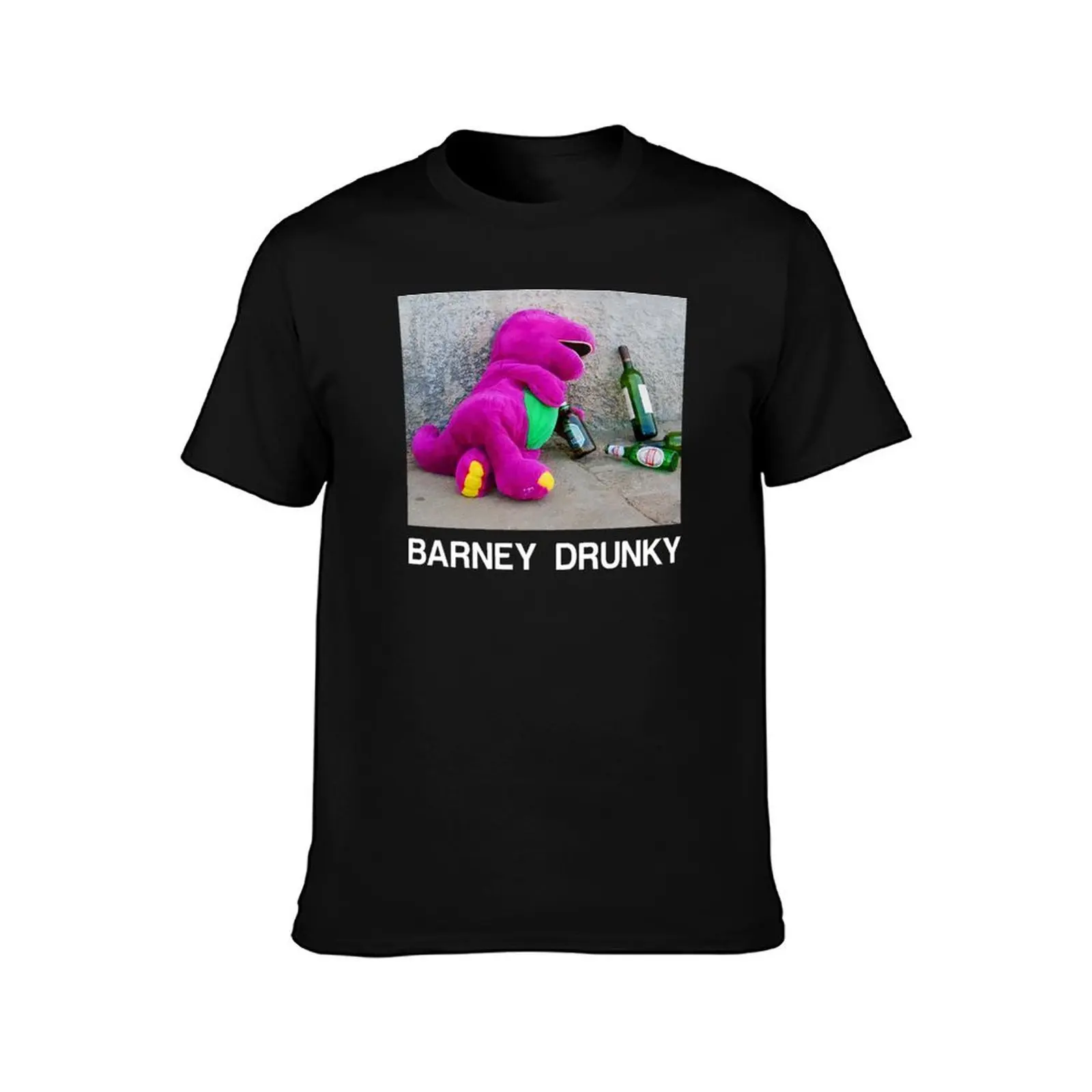 Фото Футболка Barney Drunky, легкая базовая рубашка с короткими рукавами №2