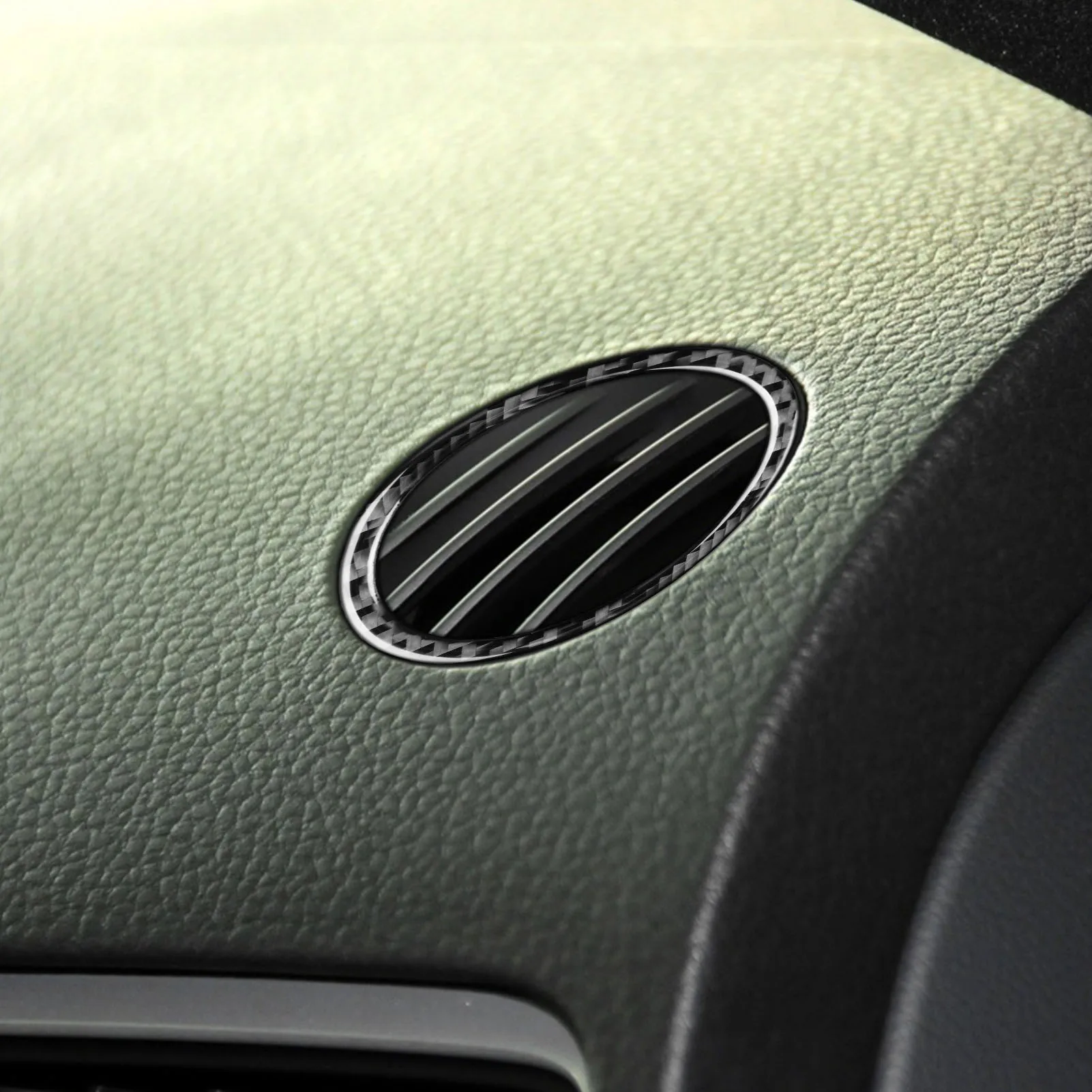 

Подходит для VW Touareg 2011-2018, панель приборной панели из углеродного волокна, решетка вентиляционного отверстия, отделка, интерьерные автомобильные аксессуары, наклейка