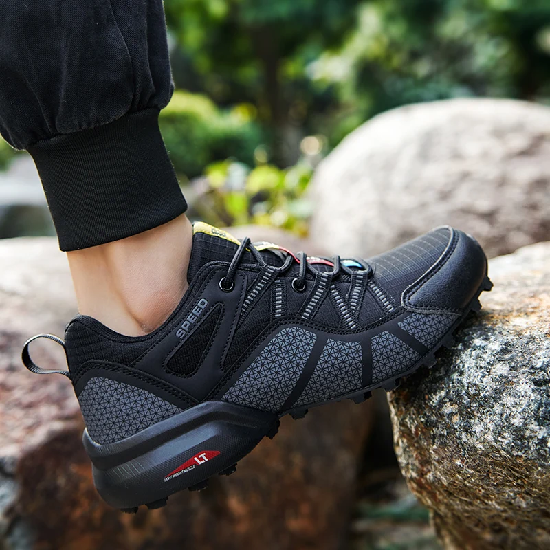 SALUDAS Men Hiking Shoes Outdoor Breathable Anti-Skid Wear-resistant Lace-up Sneakers Male Jogging Training Travel Sports Shoes