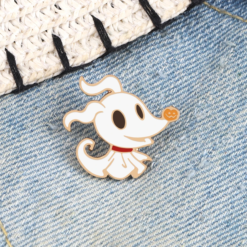 

Halloween Party Enamel Brooches for Women Men Cute Ghost Pins Badges Cartoon Spooky Pet Clothes Pin Kids Backpacks Jewelry Gifts