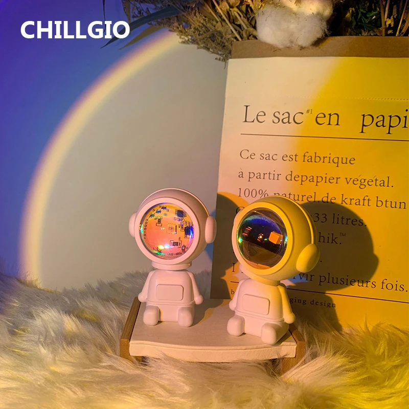 Миниатюрный астронавт CHILLGIO робот проекционный светильник прикроватная тумбочка