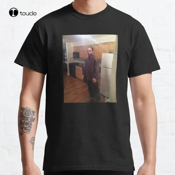 

Pattinson Standing Meme Classic T-Shirt Tee Shirt Custom Aldult Teen Unisex Digital Printing Fashion Funny New Xs-5Xl