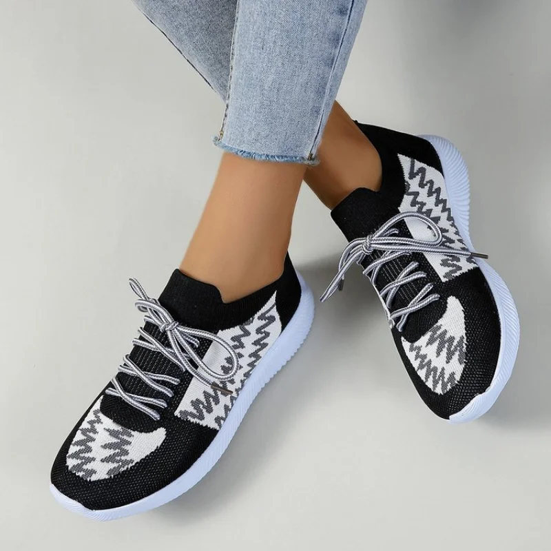 

Autumn New Lightweight Soft Bottom Low-top Single Shoes Women Mesh Breathable Plus Size Sneakers Lace-up Casual Shoes кроссовки