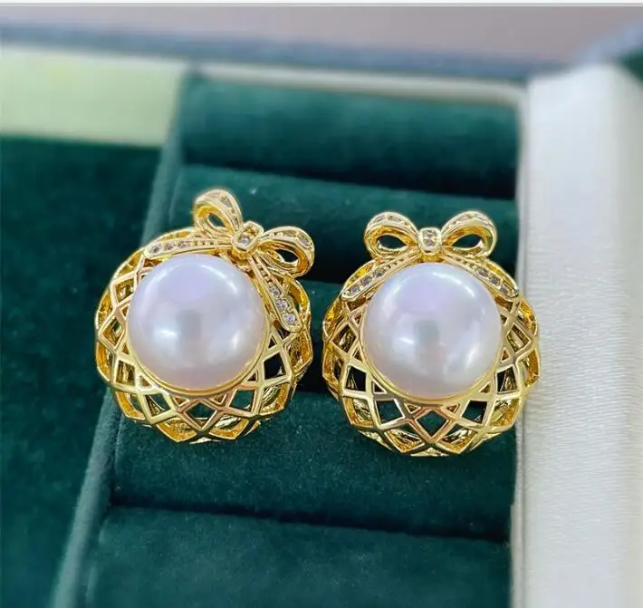 

Gorgeous Huge AAAA 11-12mm South Sea White Stud pearl earring 925s....