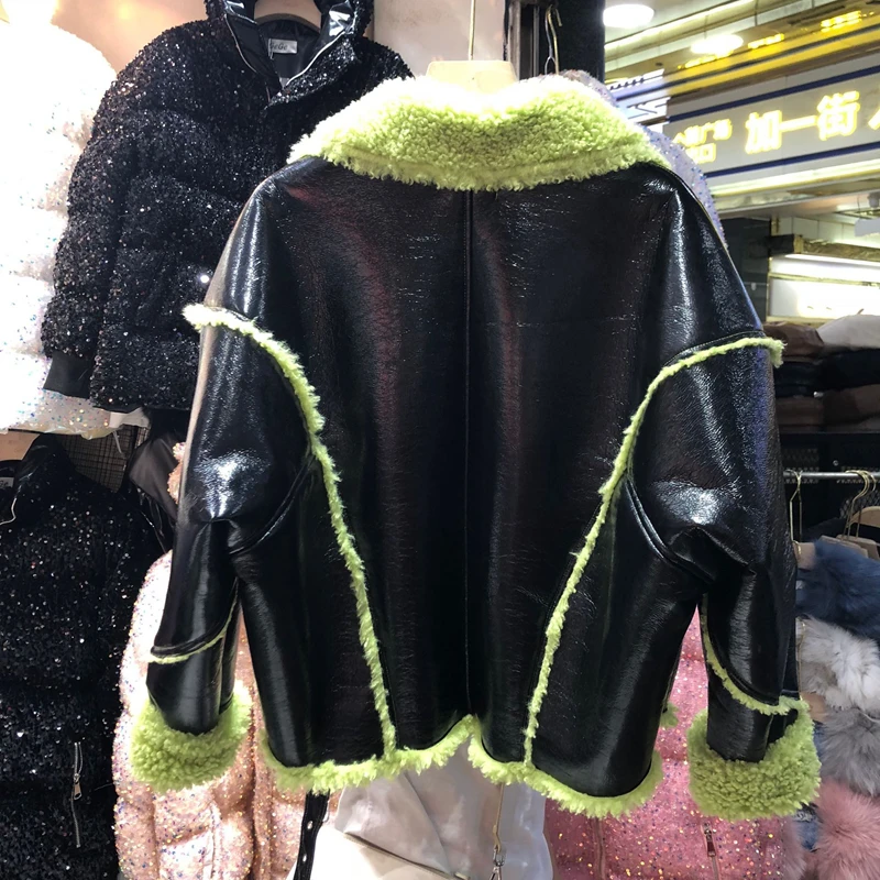 Parka Thick Women Coat Plush Splicing Faux PU Leather Biker Jacket Short Ladies Fashion 2023 Winter Loose Warm Outwear Female