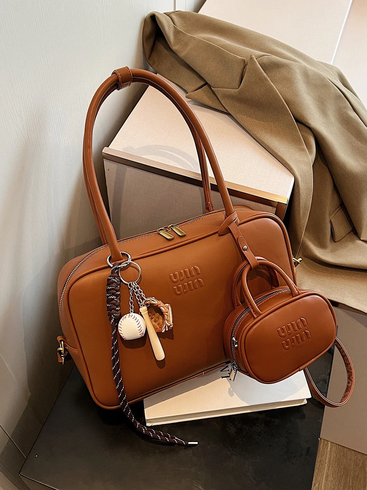 Женская сумка большой вместимости в стиле ретро новинка 2024 осенне-зимняя рабочая