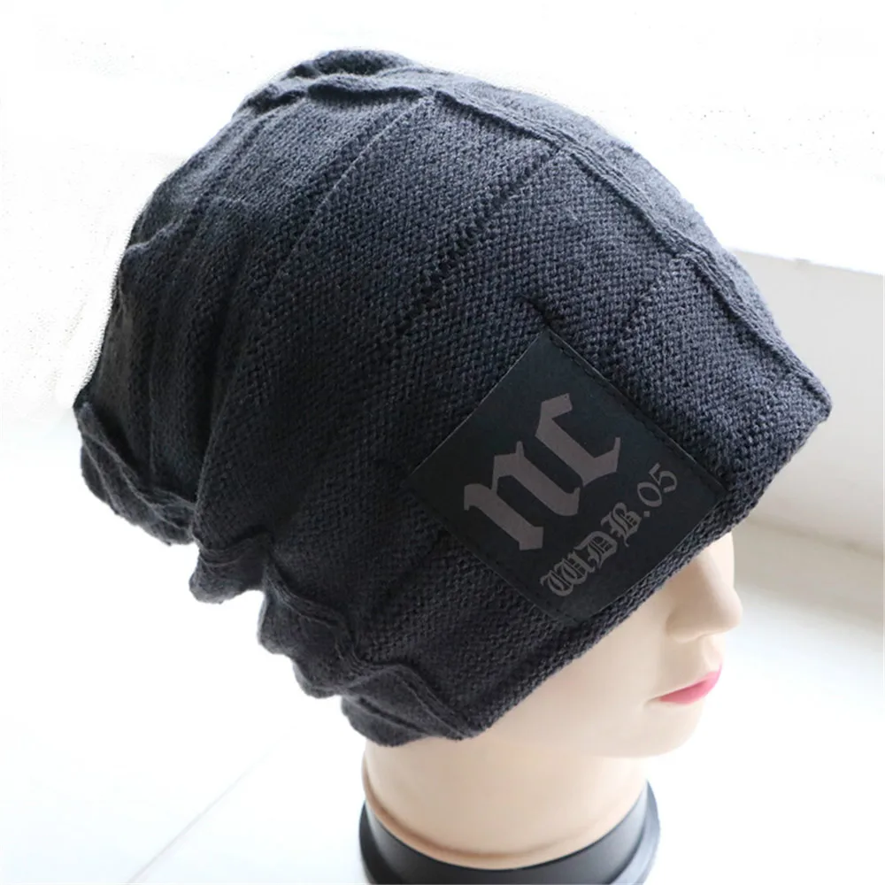 

New hat for men and women Korean winter knitted hat plus wool wool cap cover head thickened wind insulation