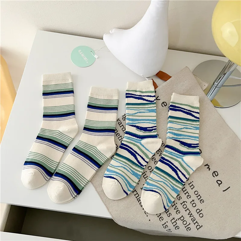 

Fashionable and Personalized Striped Mid Tube Socks Simple and Casual Green Striped Socks Cotton Breathable Sports Socks