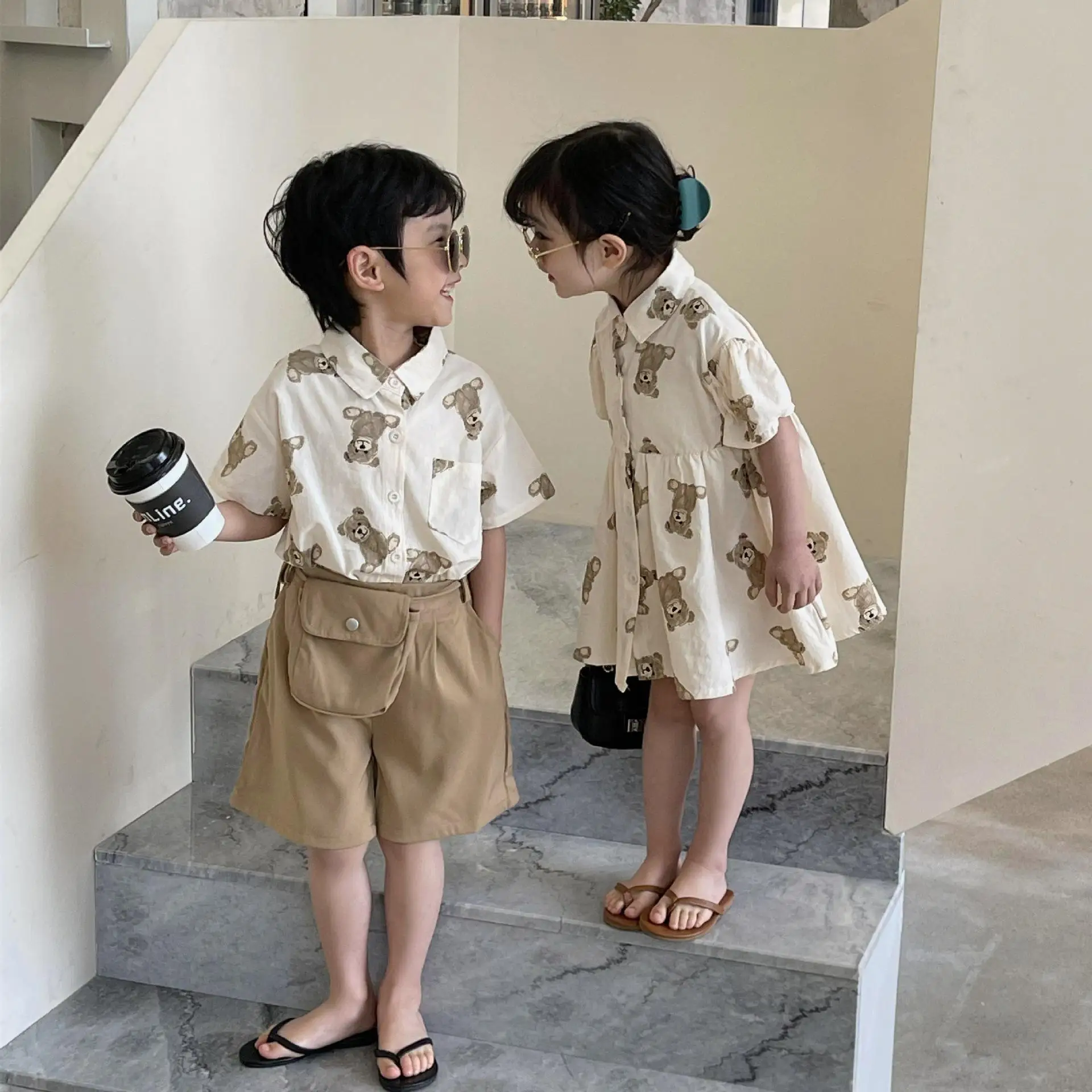 

Платье-рубашка с принтом медведя для девочек, Повседневный хлопковый костюм из 2 предметов в Корейском стиле, милый наряд для брата, сестры, ...