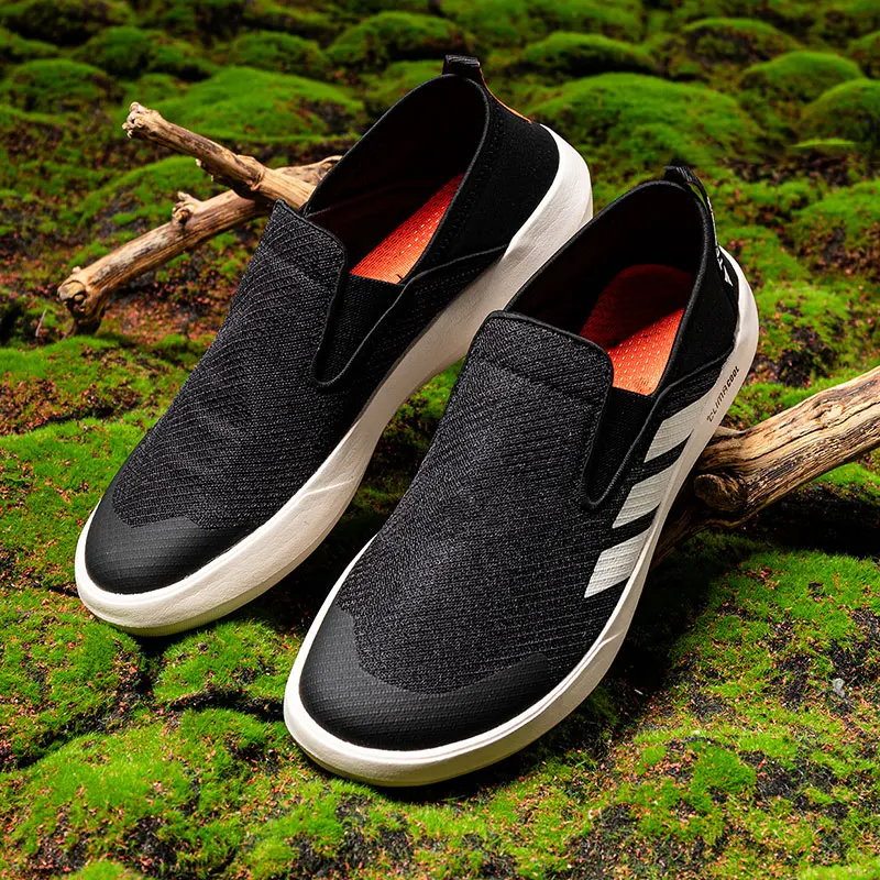 Фото Водные кроссовки Adidas JI3502 Slip On с дышащей сеткой, тканью Climacool и подошвой из ЭВА, быстросохнущие, для активного отдыха на природе №3