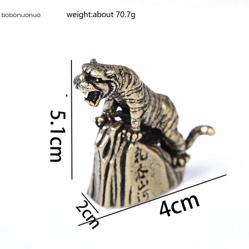 

Миниатюрная статуэтка тигра из меди