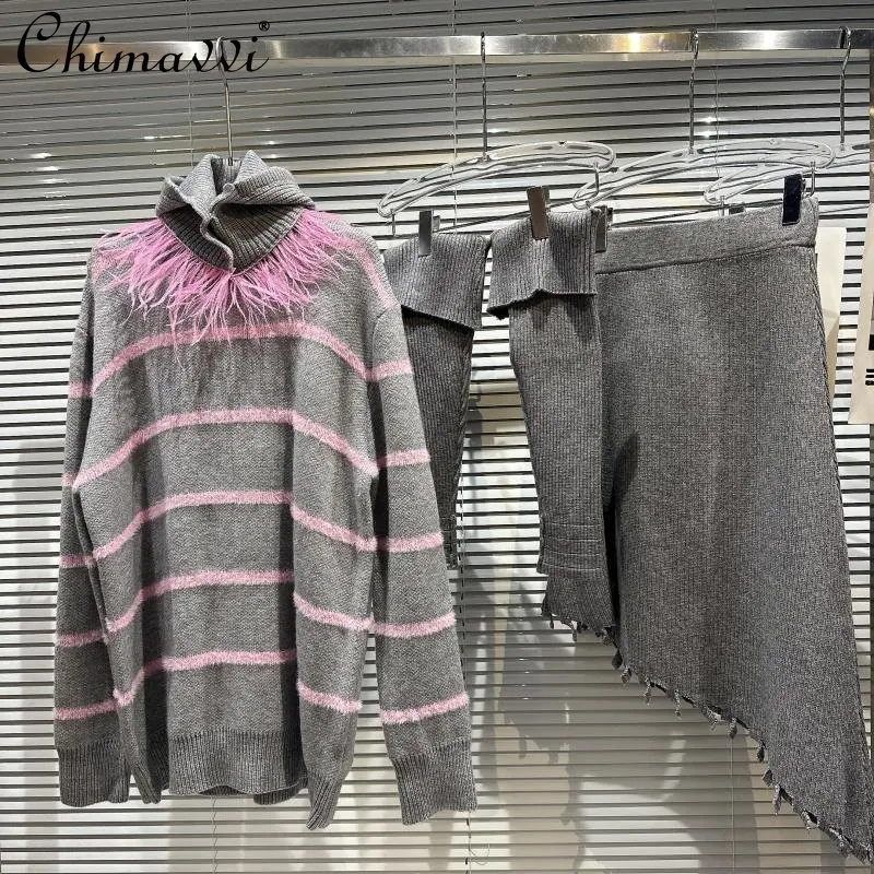 

Новинка Зима 2022, страусиная Женская Съемная шапка, свитер с длинным рукавом, колготки, юбка, повседневный темпераментный вязаный костюм