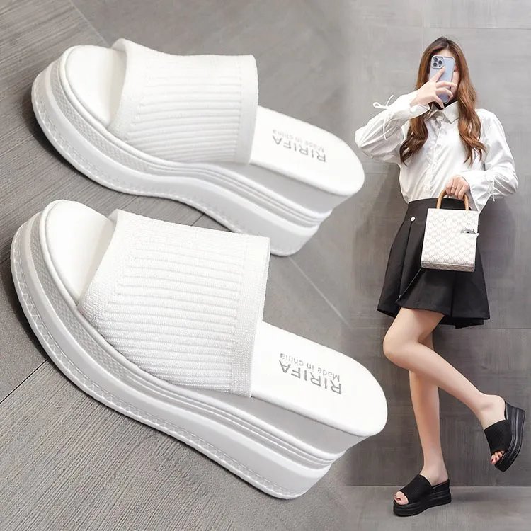 

Peep Toe Beige Heeled Sandals On A Wedge Increased Internal Shoes Woman 2022 House Slippers Platform Luxury Slides Pantofle Blac