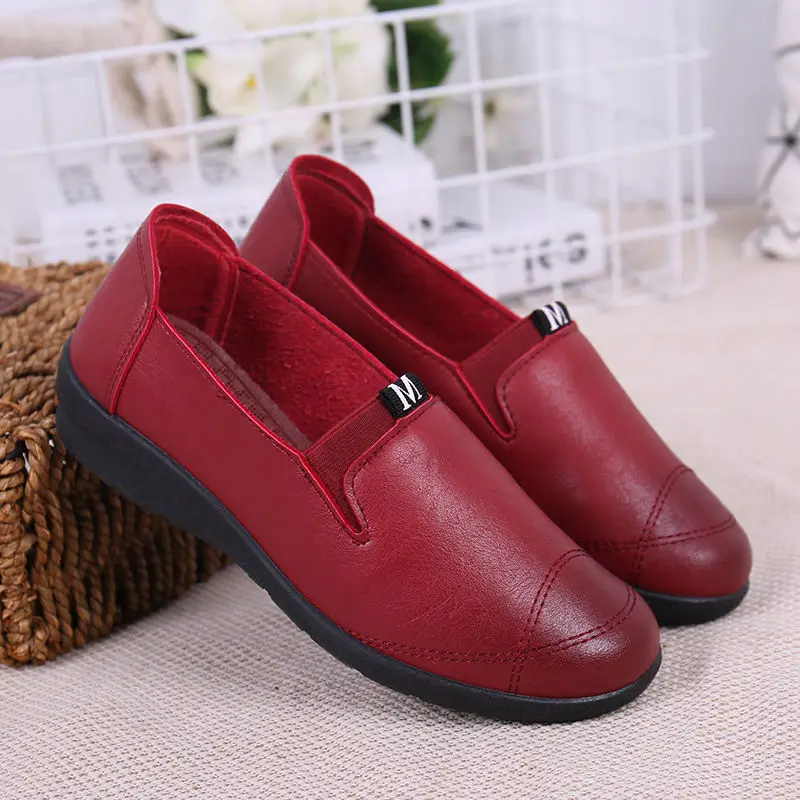 

Мокасины женские кожаные, удобные дышащие туфли на плоской подошве, повседневные Нескользящие, для отдыха и работы, черные, на осень