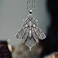 creative retro punk style silver color moth men and women hip hop rock niche necklace friends party travel couple gift jewelry