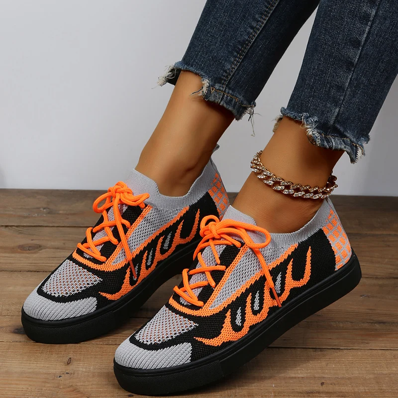 Женские кроссовки на шнуровке повседневная обувь плоской подошве