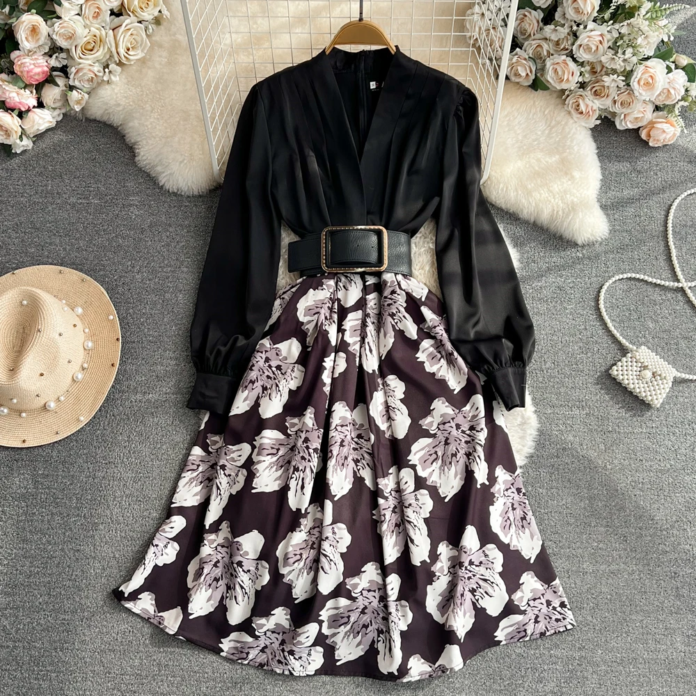 

Clothland Women Vintage Floral Midi Dress V Neck Long Sleeve Belt One Piece Black Office Wear Dresses Vestido QC841
