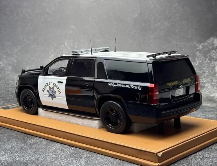 GOC 1/18 для Chevy Suburban Tahoe LTZ SUV 2015 литые модели автомобилей подарки хобби демонстрация