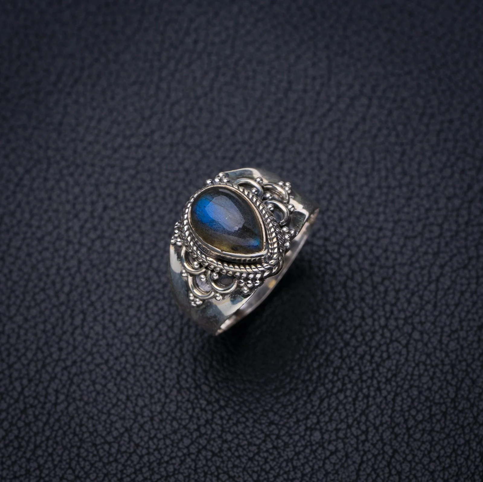 

StarGems Natural Blue Fire Labradorite Handmade 925 Sterling Silver Ring 8.25 E7315