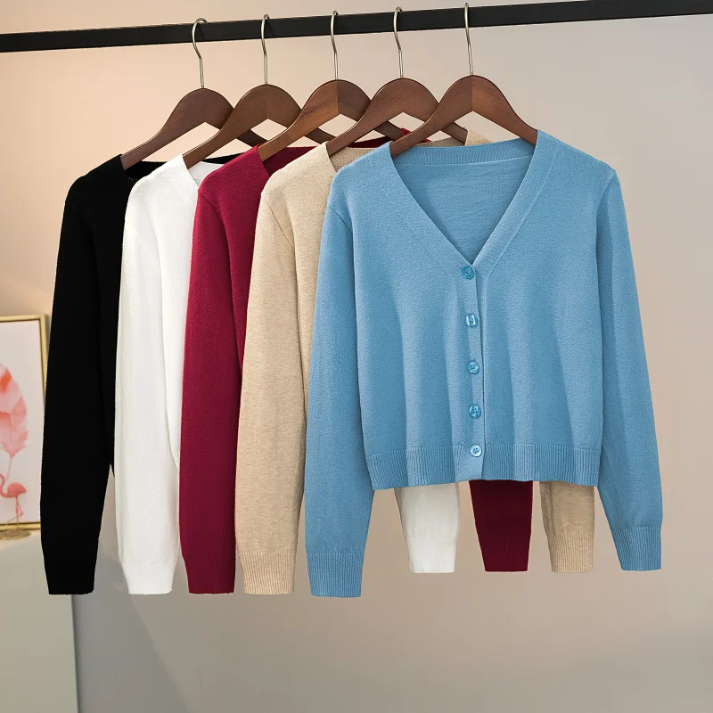 

Autumn Winter 2022 New Korean Version Long-sleeve V-neck Sweater Cardigan Single-breasted Short Tops Loose Coat Women 8A5B