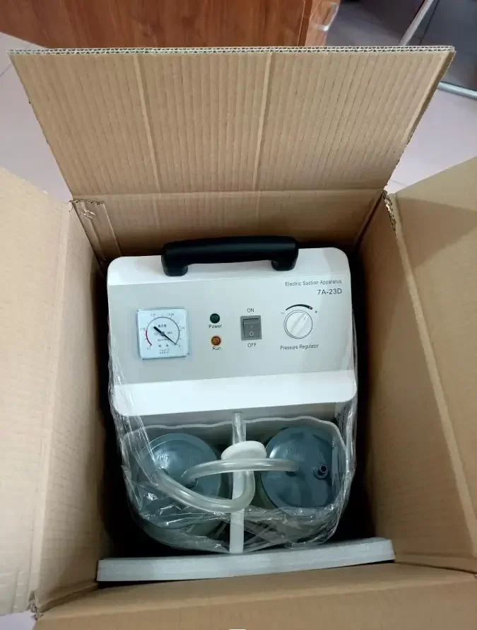 Хирургический аспиратор Heavy du ty с высокой частотой насоса 32 л и двумя бутылками