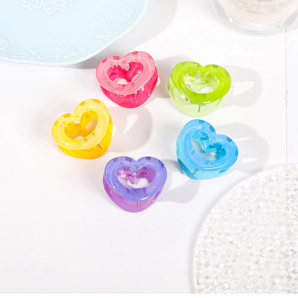 

Sweet Mini Acrylic Hair Claws Crab Clamps Charm Heart Shape Candy Color Women Girls Small Hair Clip Headdress Hair Accessories
