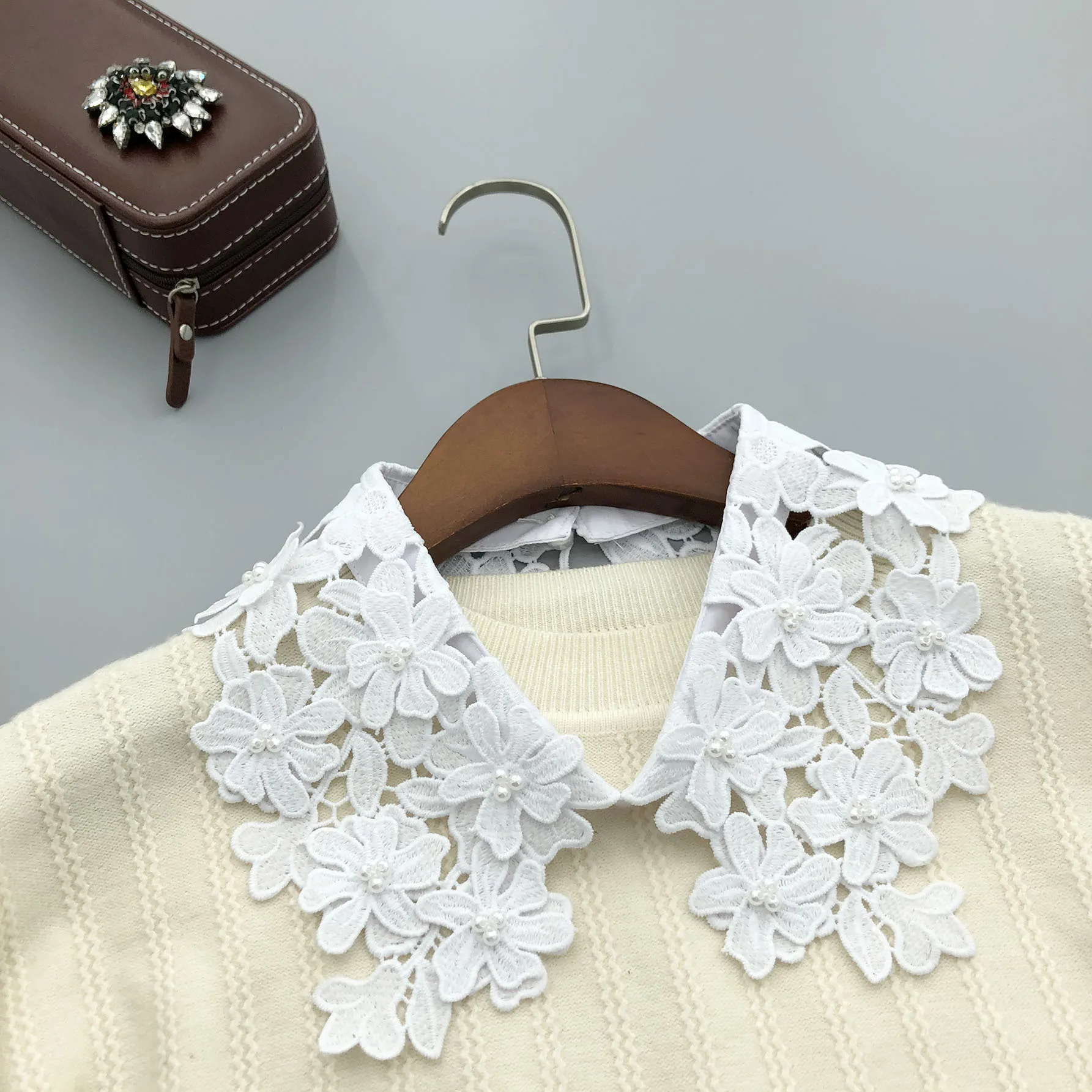 

Ажурный цветочный воротник с лацканами, имитация воротника, блузка, свитер, съемный воротник рубашки, ложный воротник с лацканами, Женский Топ, воротники, украшение