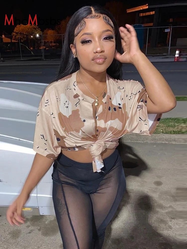 

Женская футболка с бантом и коротким рукавом «летучая мышь»