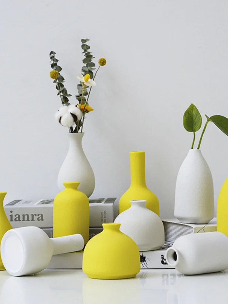 

Ceramic vase, European style creative flower arrangement, dry flower living room decoration, tabletop decoration