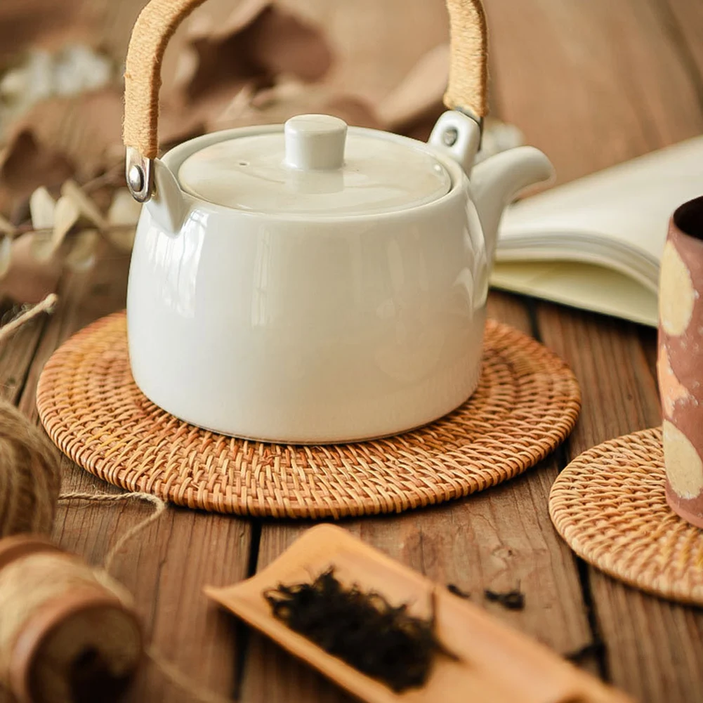 

Hot Mat Pads Handmade Rattan Coasters Insulation Cup Bowl Pad Round Natural Cup Mat Kitchen Decoration Accessories