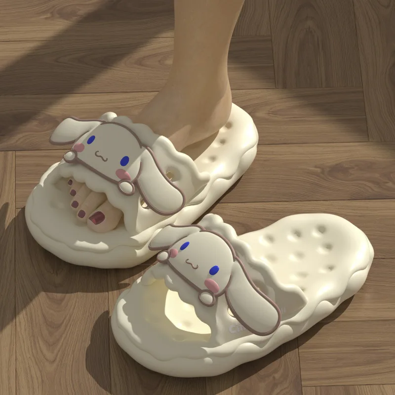 

Новинка 2023, летние тапочки для девочек с милыми мультяшными героями мультфильмов, санриос, кунамило, для детей среднего и старшего возраста,...