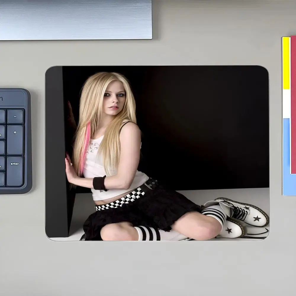 Singer A-Avril-Lavigne-ors MINISO Mouse Pad Anime Game High Quality Small Desk Rubber Laptop
