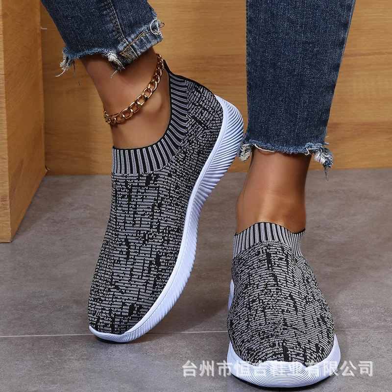 

New Women Casual Shoes Slip On Women Sock Shoes Mesh Breathable Sneakers Woman Outdoor Zapatillas Mujer Ladies Vulcanized Shoes