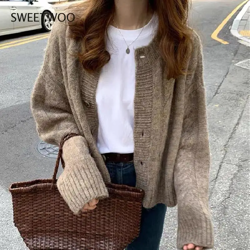 

Autumn Elegant Warm Sweater Cardigan Fashion Loose Thick V-Neck Knitted Sweater Gentle Vintage Winter Clothes Women Tops Tide