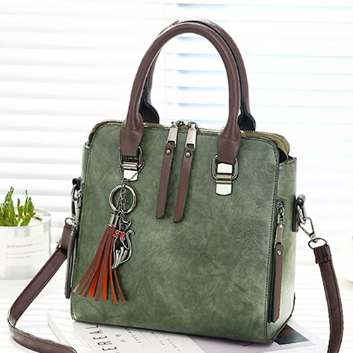 

Leather Ladies HandBags Women Messenger Totes Tassel Designer Crossbody Shoulder Bag Boston Hand Hot Sale Satchels