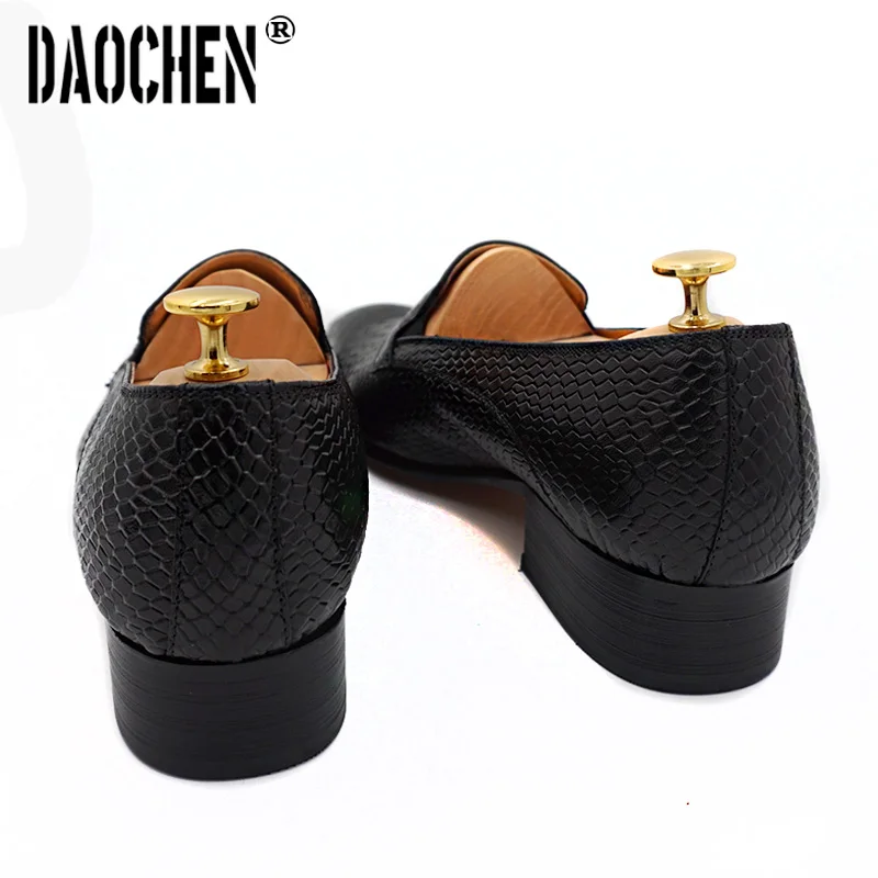 Туфли мужские из натуральной кожи Роскошные со змеиным принтом без застежки