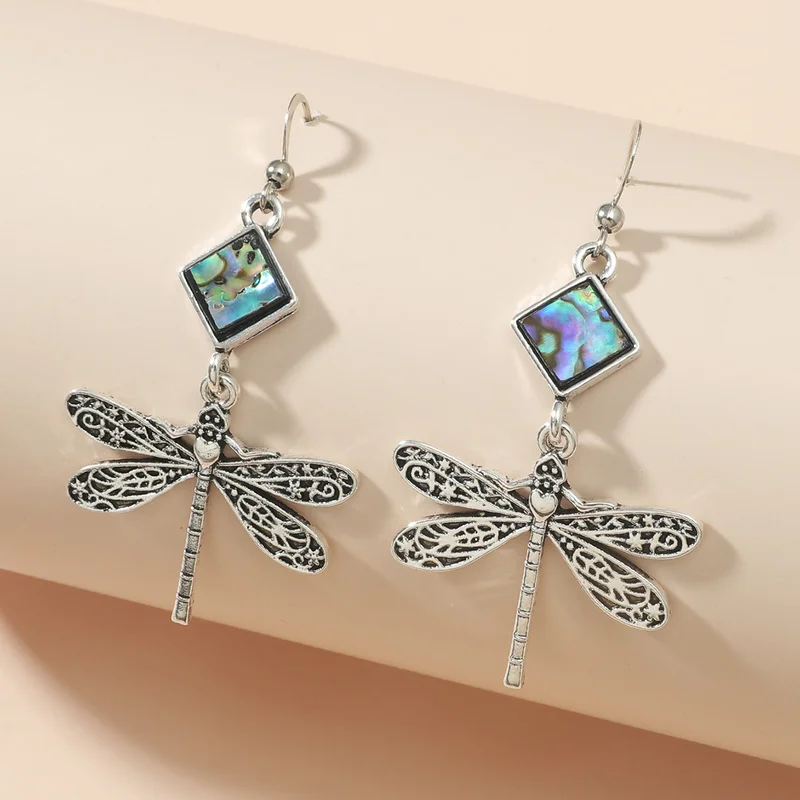 

Retro Square Inlaid Natural Stone Shell Earrings Antique Hand-carved Pattern Dragonfly Dangle Earrings for Women Jewelry